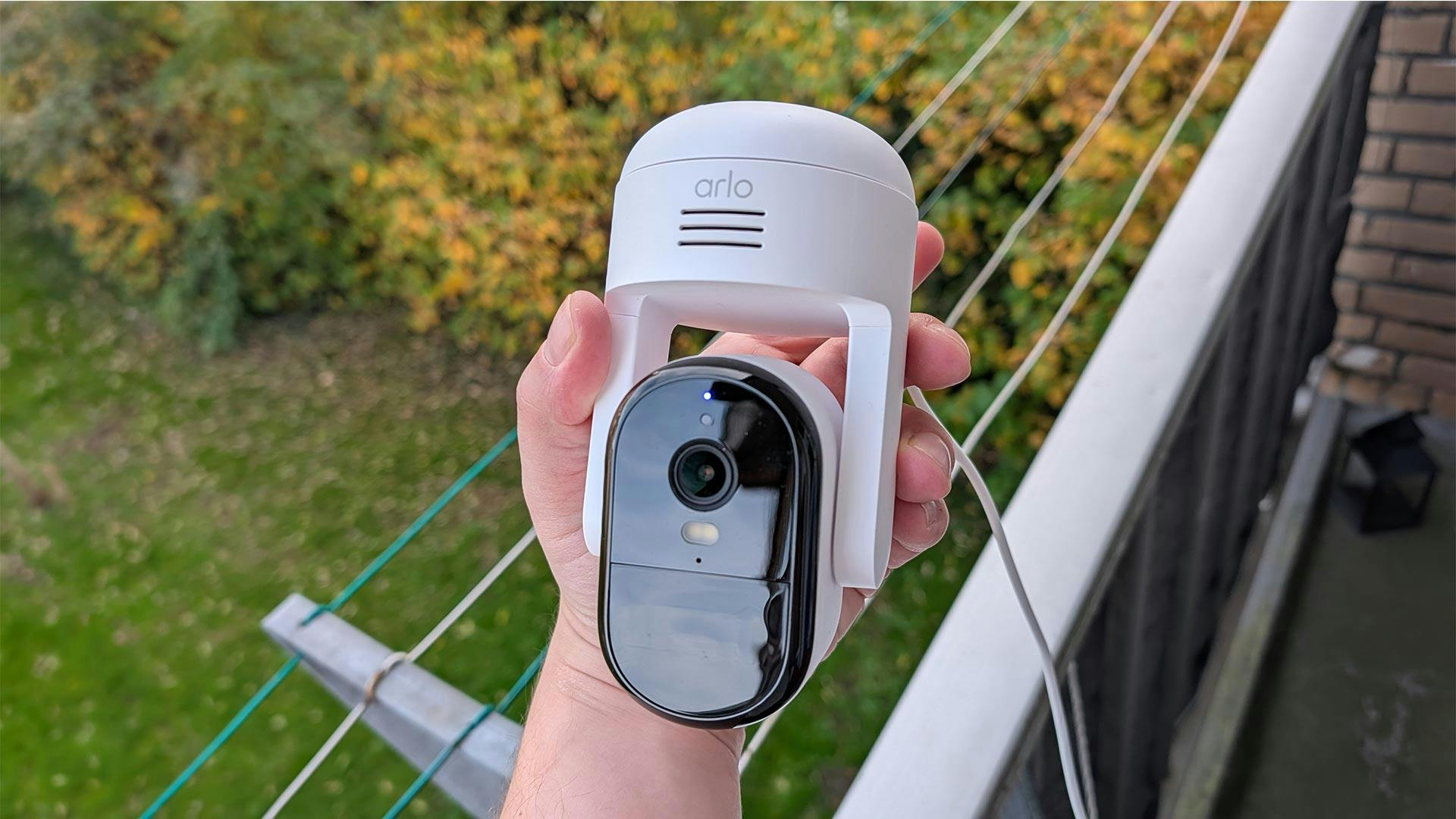 Review Arlo Essential 3 2K-Pan-Tilt-Zoom – eerder basaal dan essentieel