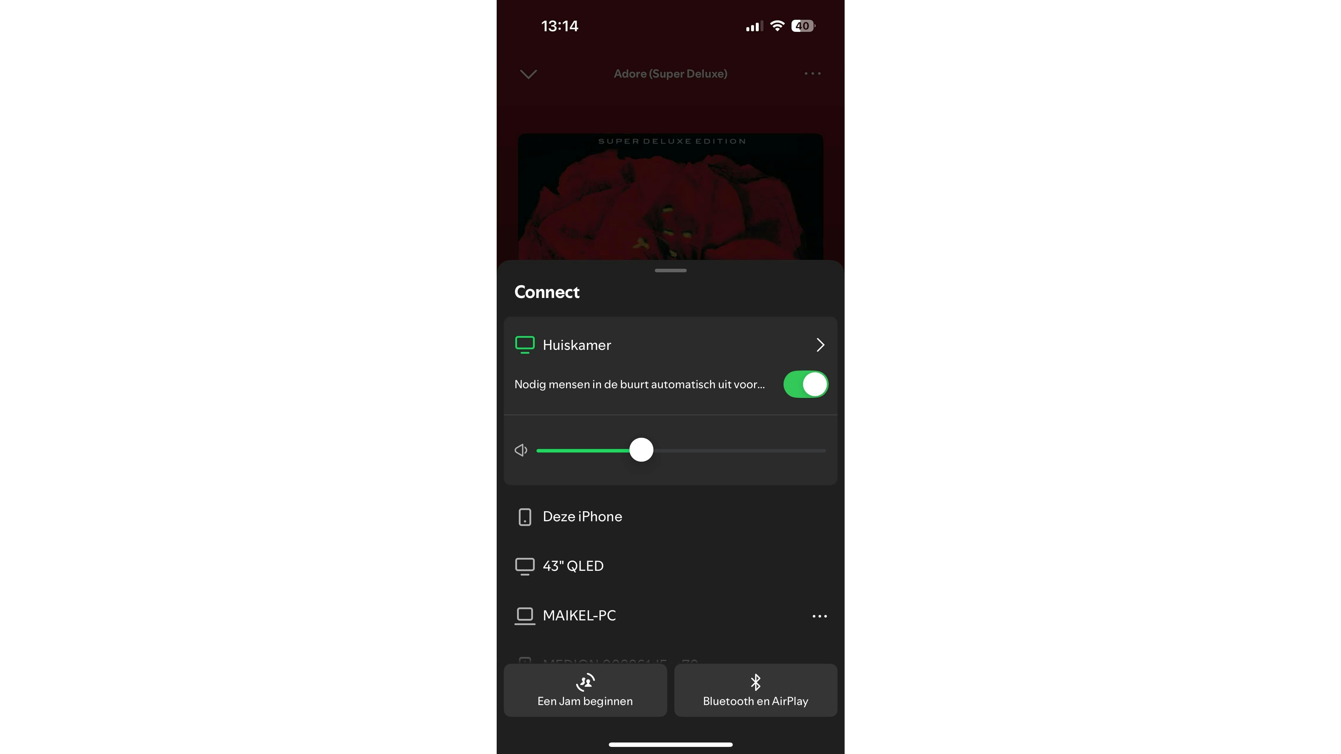 Verbind de Spotify-app op je smartphone met de Google Chromecast en start een audiostream.