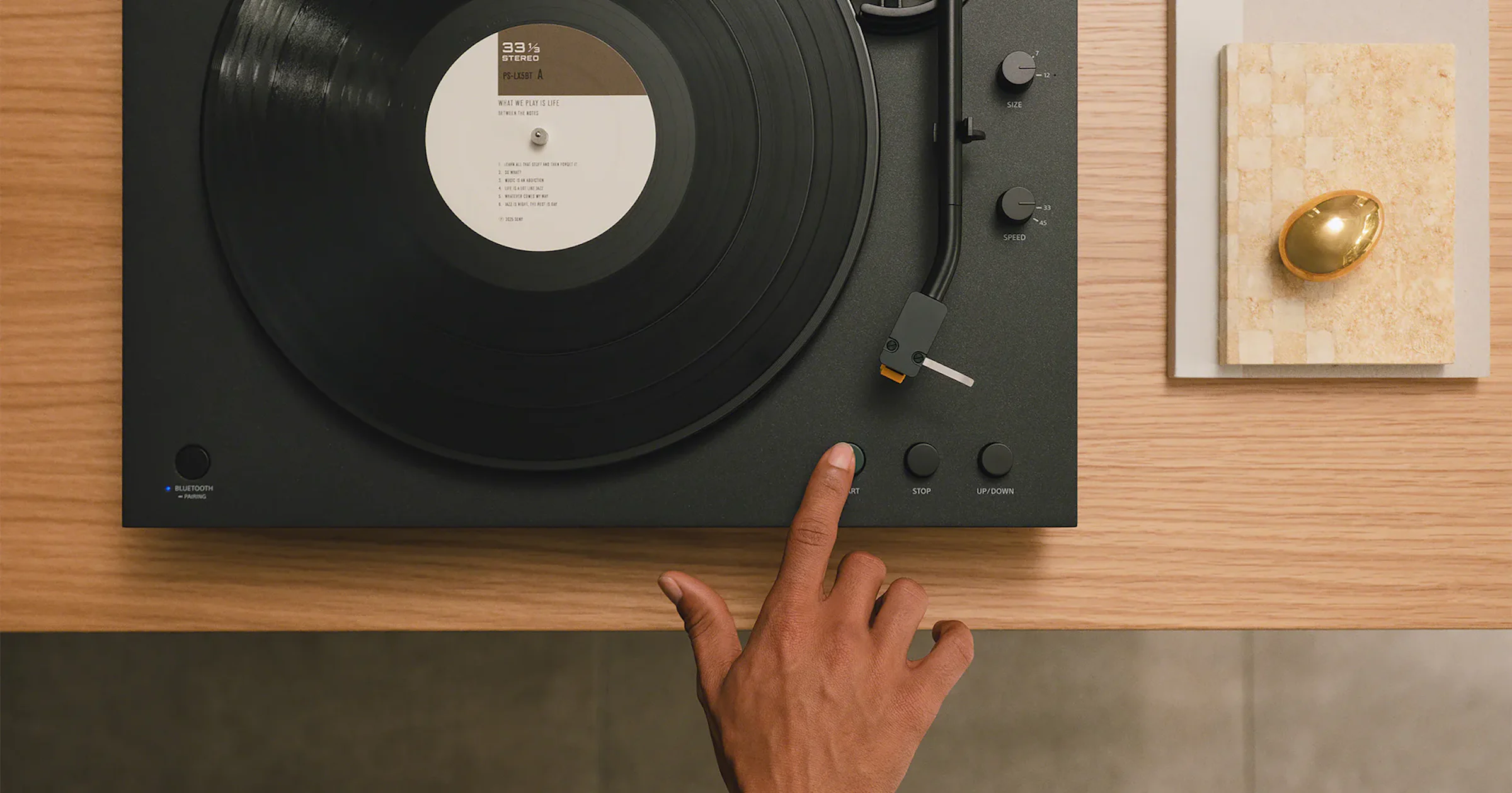 Vinyl luisteren zonder kabelspaghetti: Sony komt met twee nieuwe bluetooth-spelers