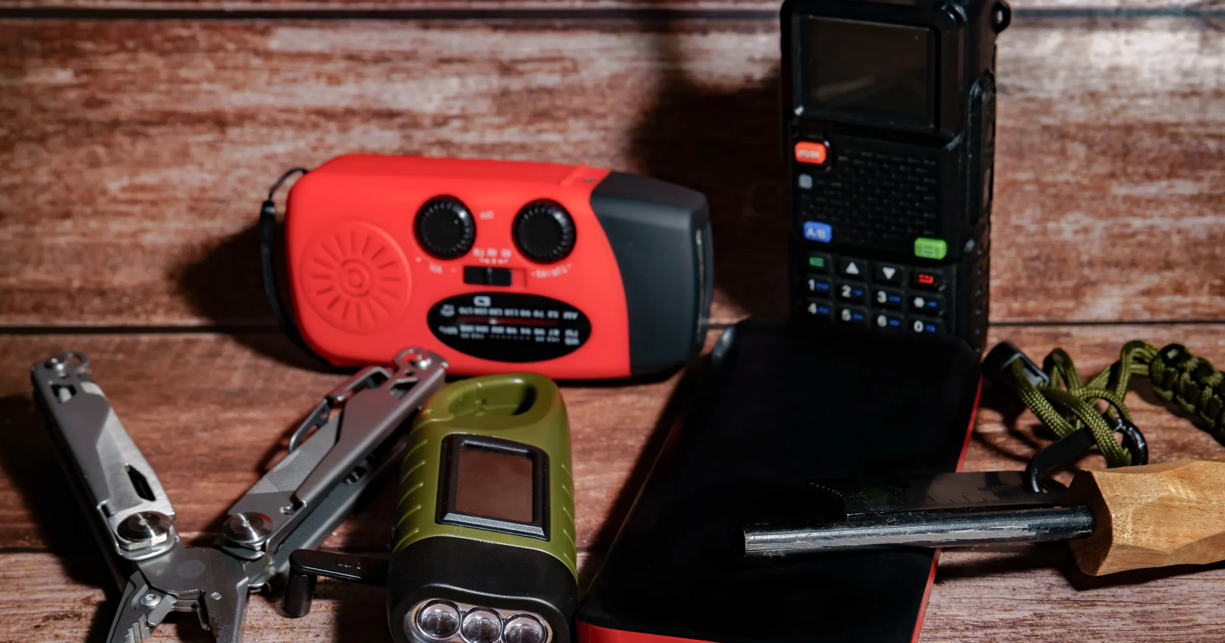 Tech-survivalkit: gadgets voor in je noodpakket