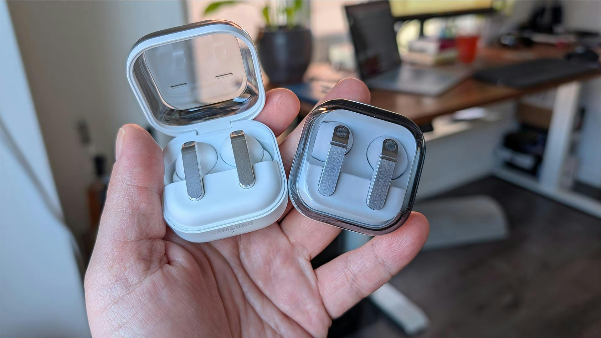 Review Samsung Galaxy Buds 4 en 4 Pro – Beperkt door je smartphone-keuze