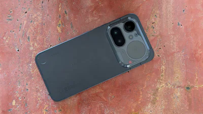 Review Nothing Phone (4a) Pro – Flitsend toestel in druk prijssegment