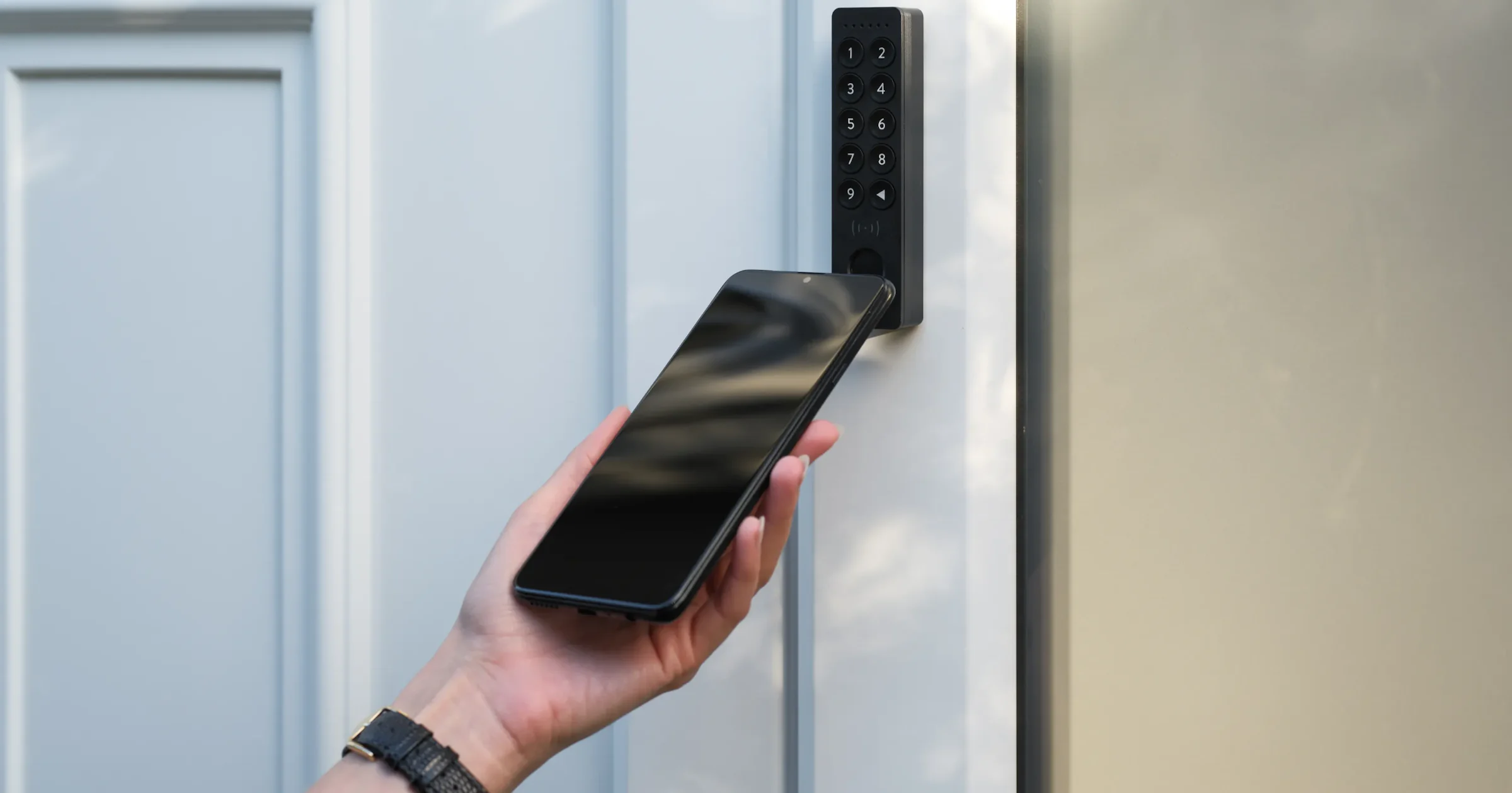 Tap to Unlock: Nuki maakt de voordeur openen net zo simpel als contactloos betalen