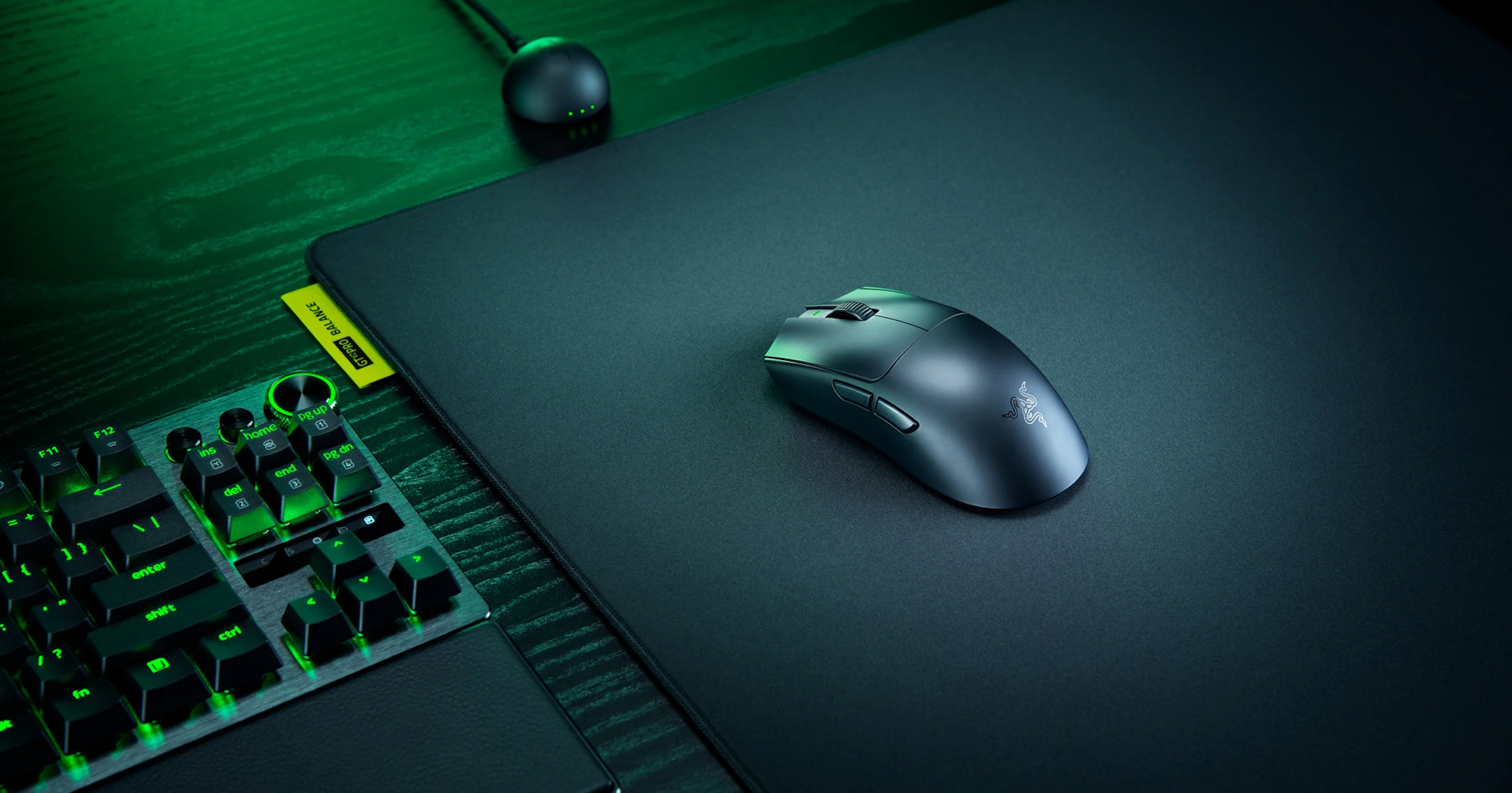 Razer brengt nieuwe Viper V4 Pro gamingmuis en Gigantus V2 Pro muismat uit
