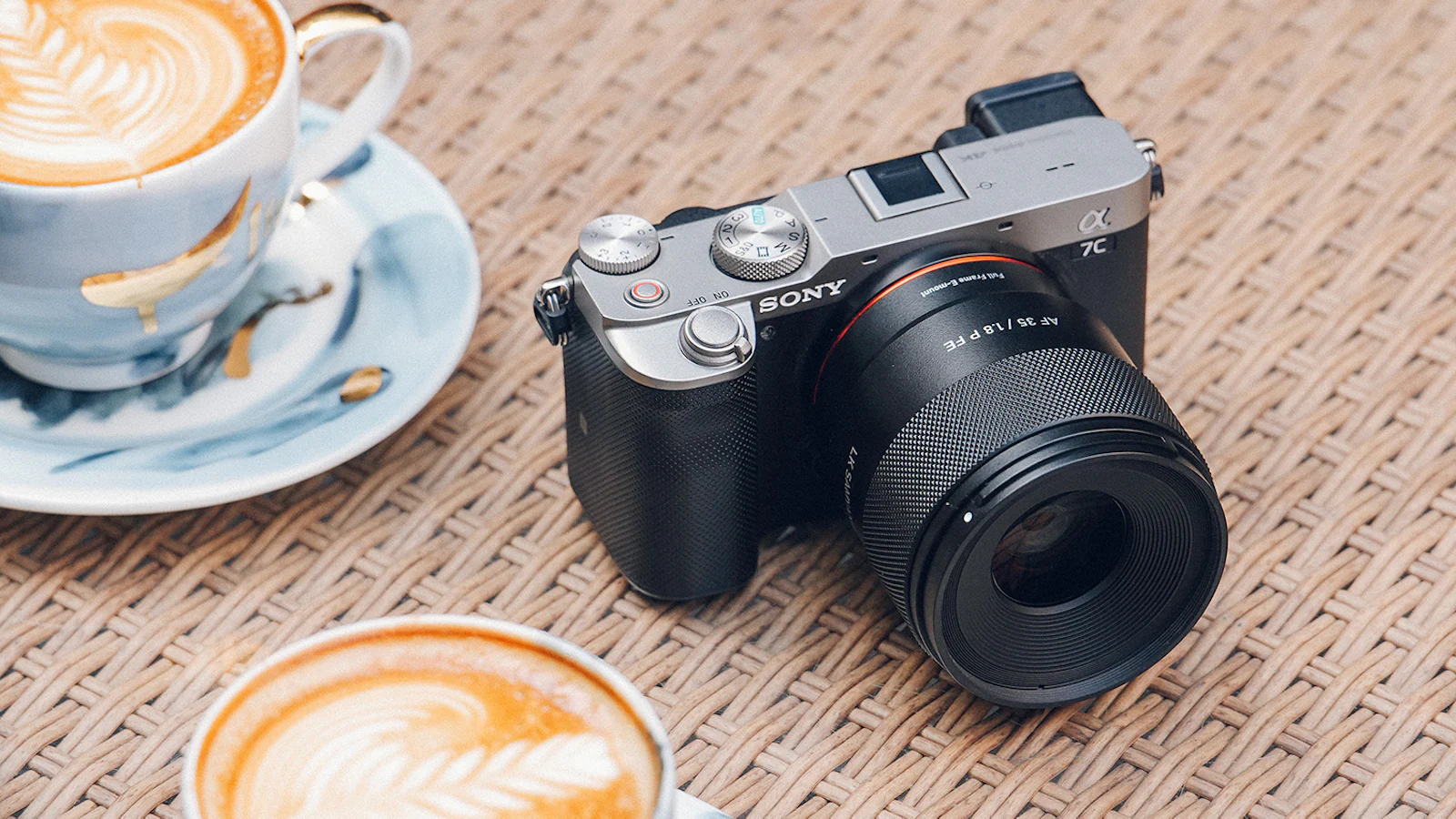 Nieuw - Samyang AF 35mm F1.8 P FE