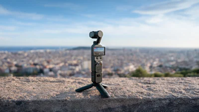 DJI Osmo Pocket 4 filmt in 4K/240fps en krijgt slimmere tracking