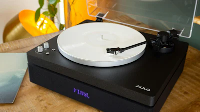 Nederlands hifi-merk brengt platenspeler met ingebouwde speaker en subwoofer uit