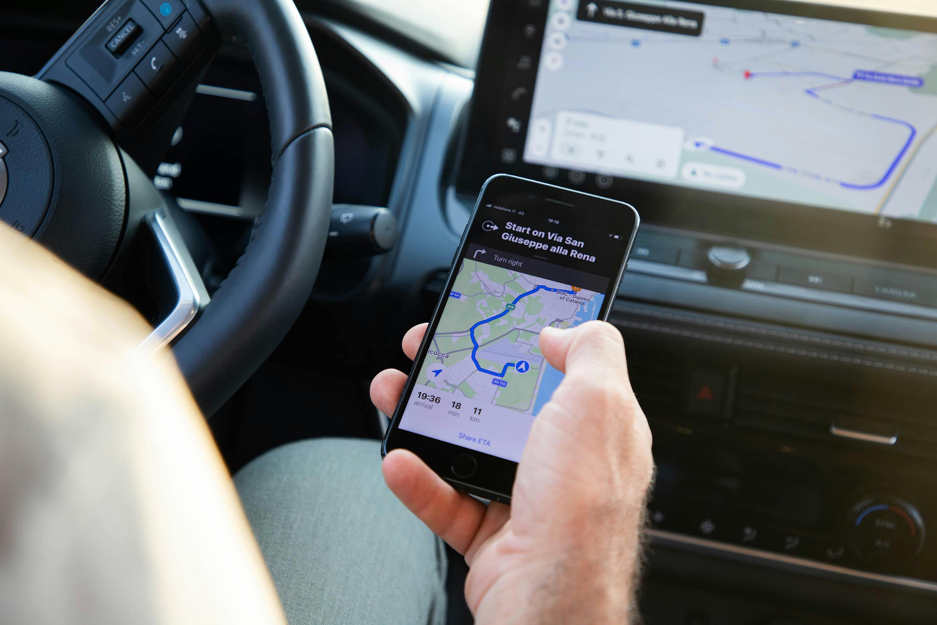 8 Google Maps-functies die je onderweg echt gebruikt