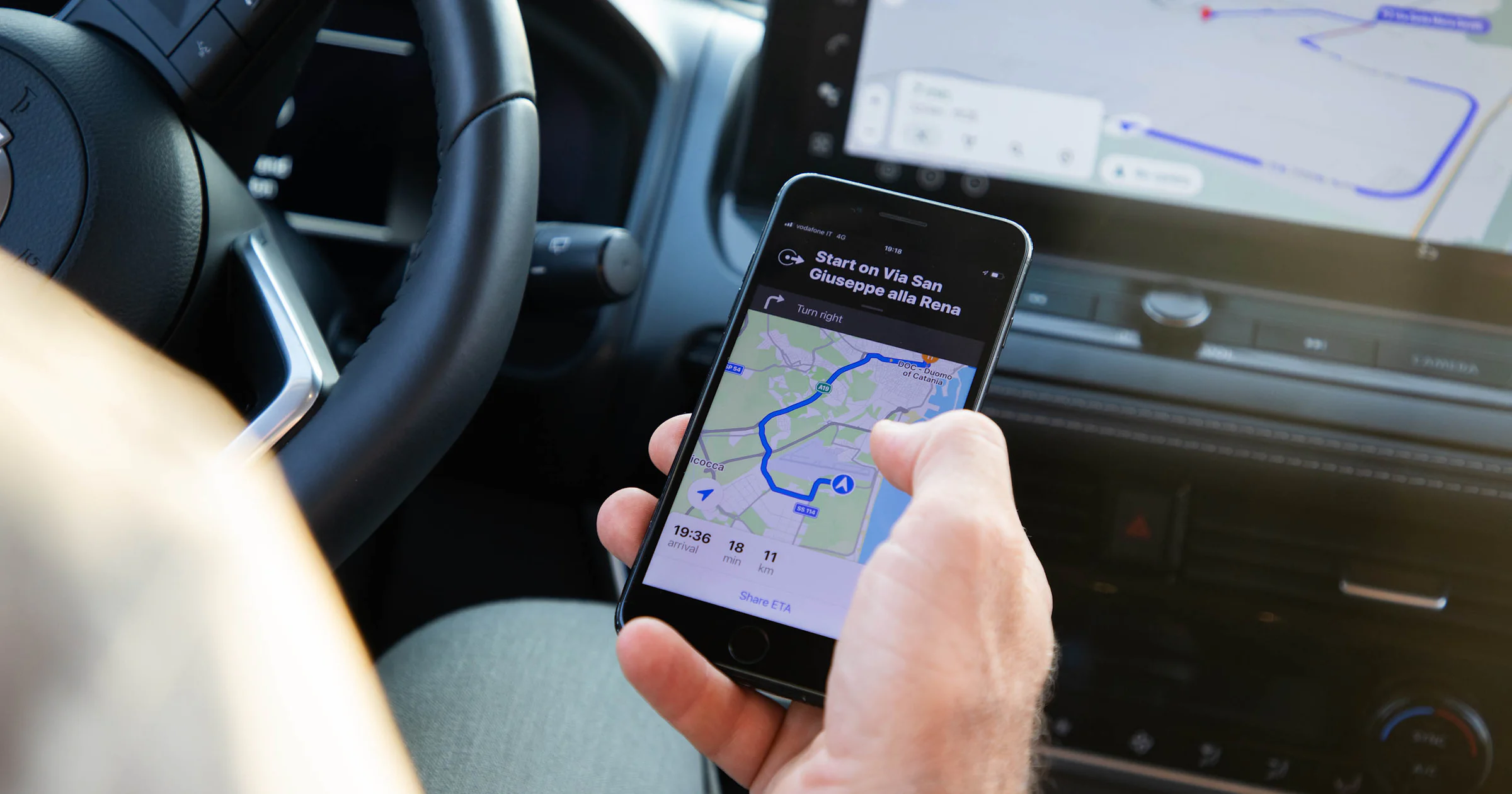 8 Google Maps-functies die je onderweg echt gebruikt