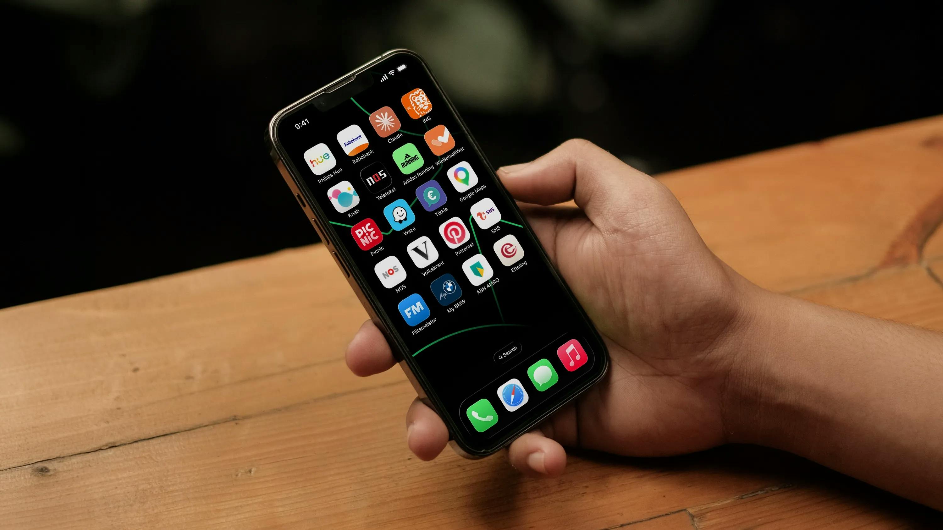 WhatsApp niet, Netflix en de Efteling wel: dit zijn de 20 meest geliefde apps van Nederland 