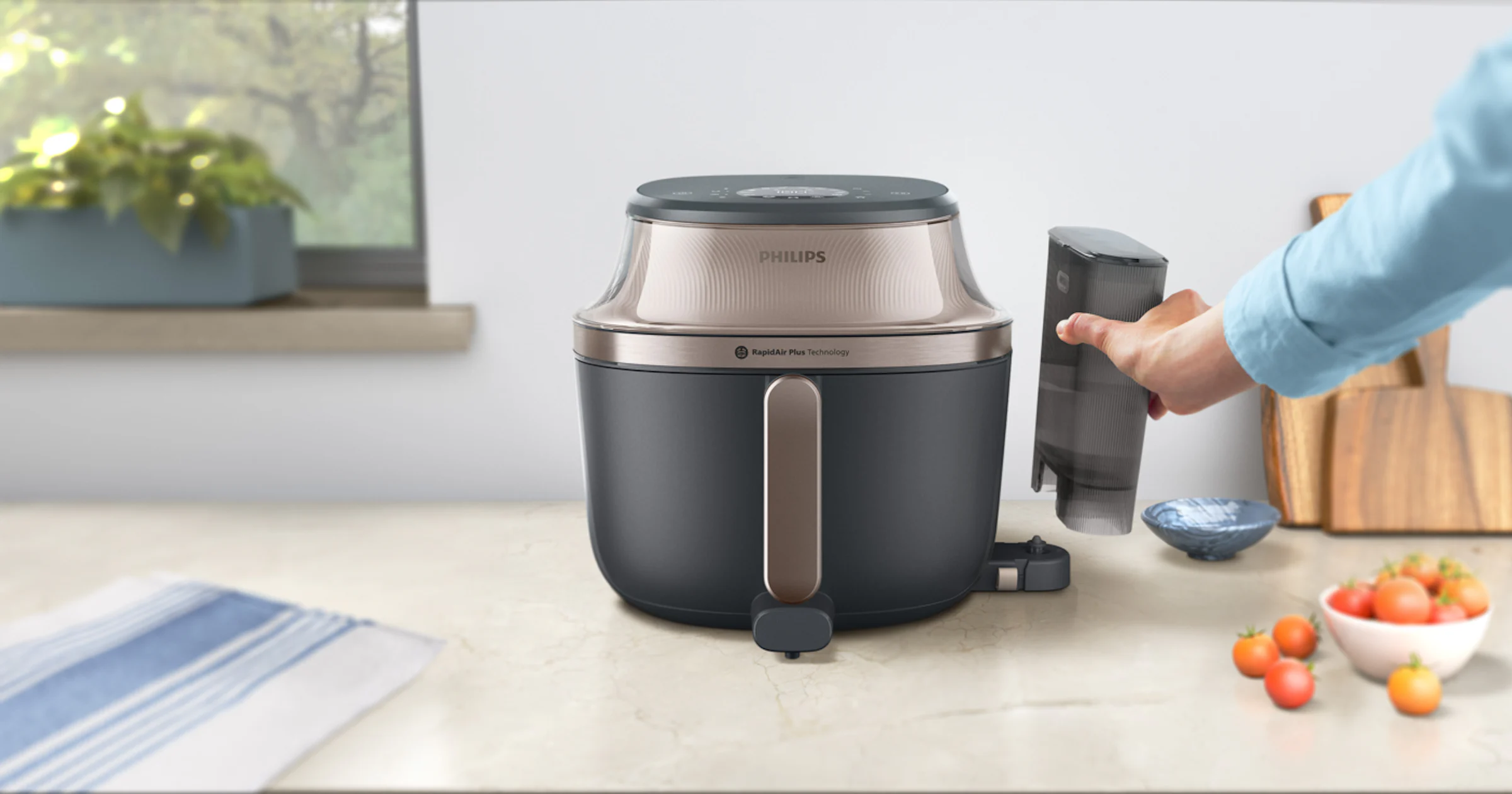 Review Philips 5000 airfryer single basket – Grote mand, handige rails en fijne stoomfunctie