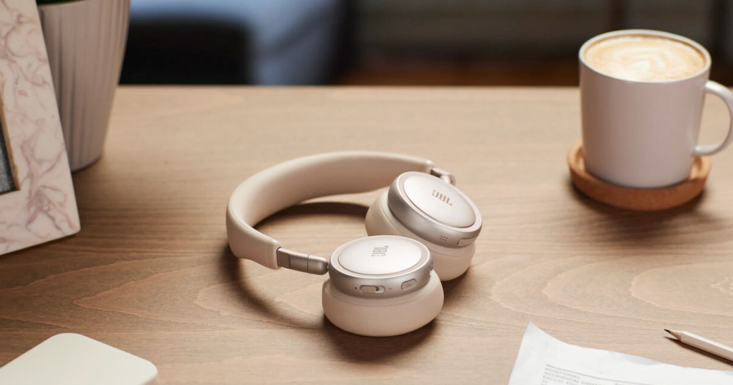 Review JBL Live 780NC – Uitstekend geluid en interessante functies