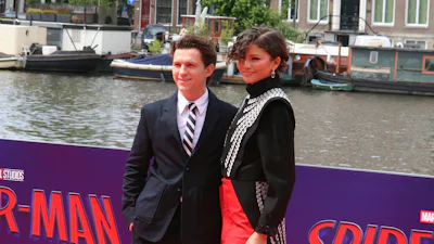 Tom Holland en Zendaya in Nederland voor 'Spider-Man-verrassing' (de nieuwe trailer)