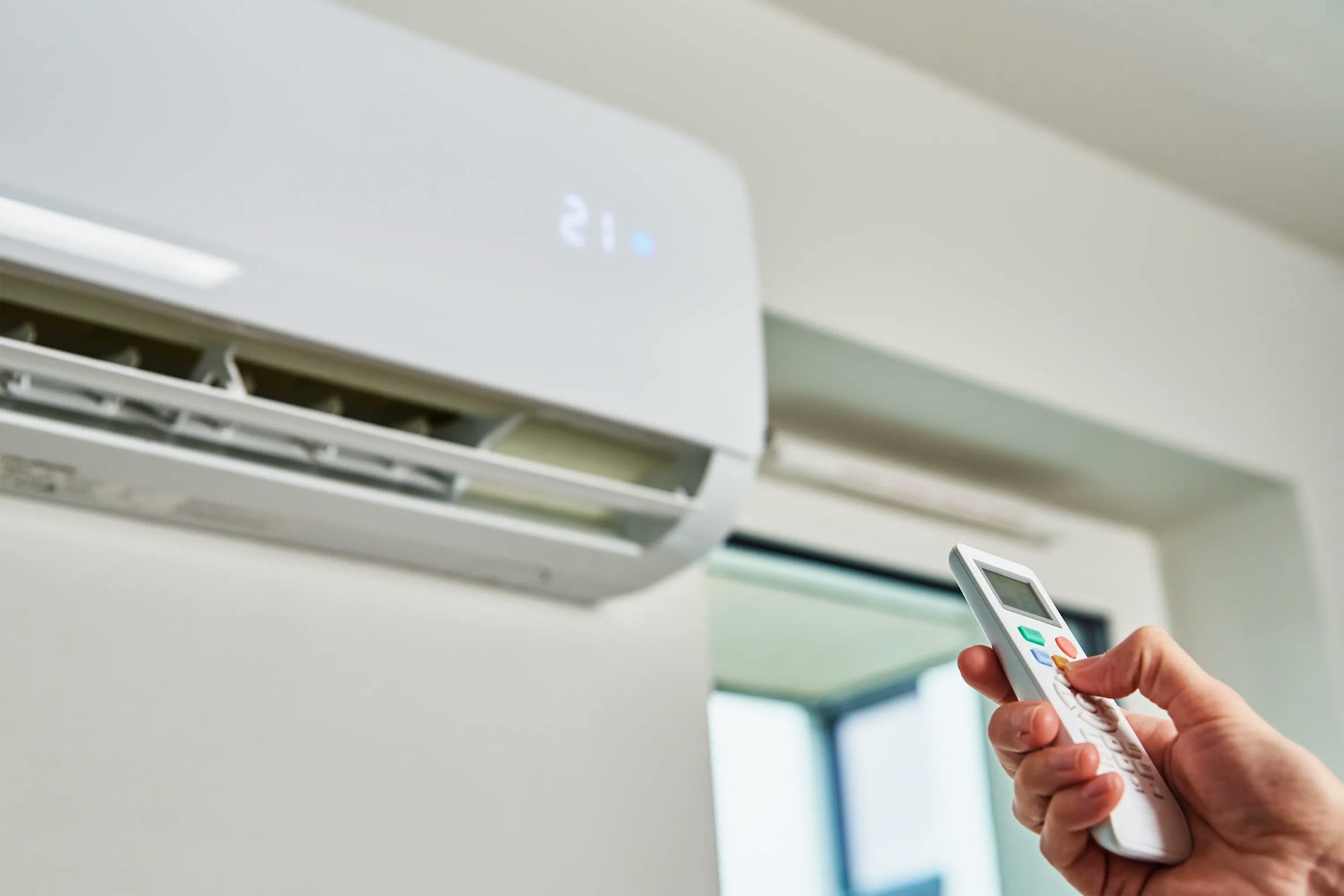 Vaste airco kopen? Hier moet je op letten voor een koele én warme woning