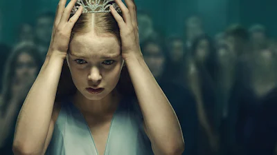 Stephen King-debuut Carrie wordt een miniserie van Mike Flanagan