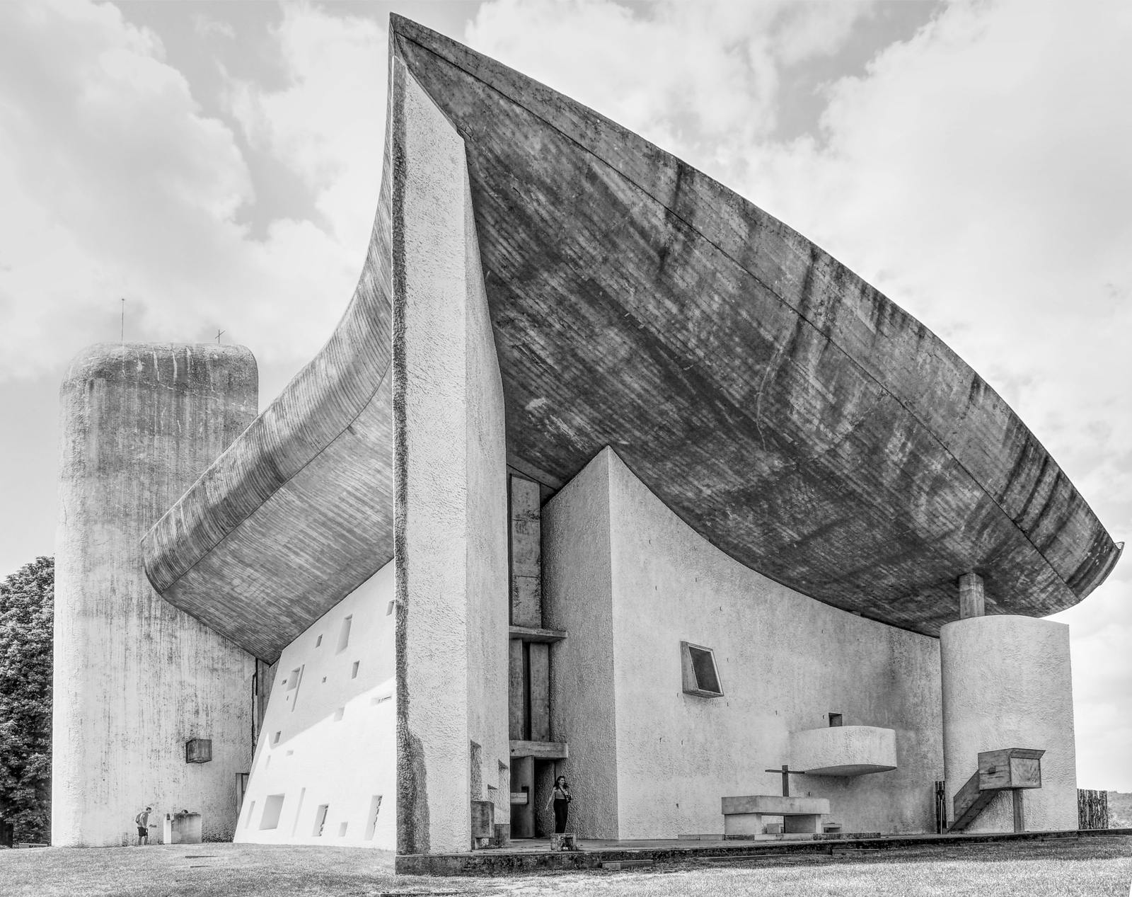 Zo fotografeer je brutalistische architectuur: 5 tips voor beton met impact