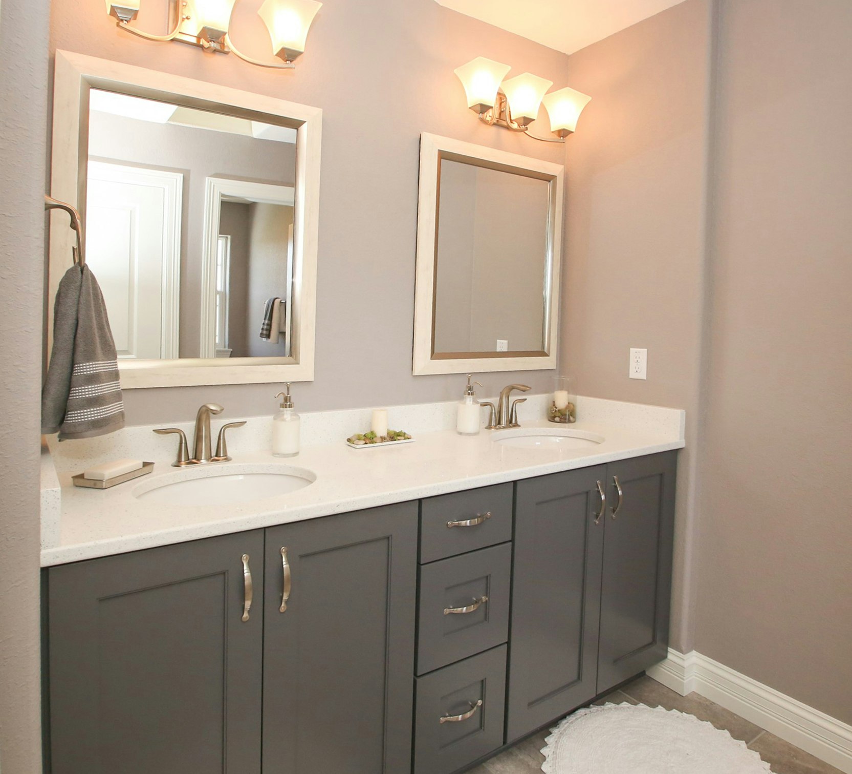 Bathrooms cabinets gallery photo featuring a Freemont, Maple, Cobblestone finished product.