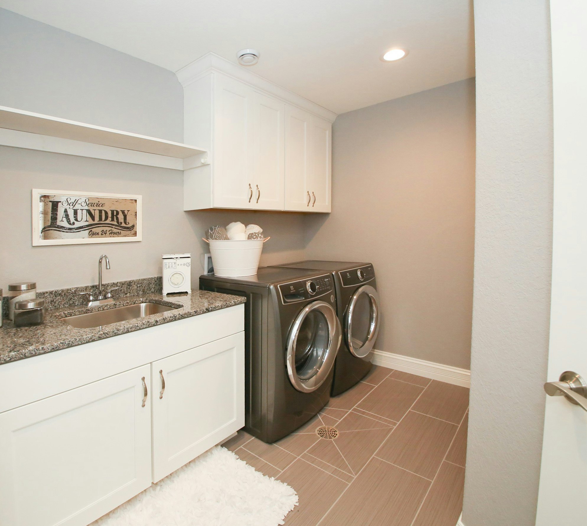 Other Rooms cabinets gallery photo featuring a Lincoln, Maple, White Ice finished product.