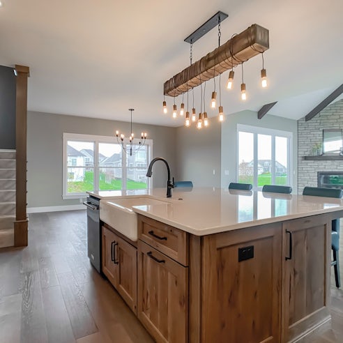Cambridge • Rustic Hickory • Natural Cambridge • Rustic Hickory • Natural