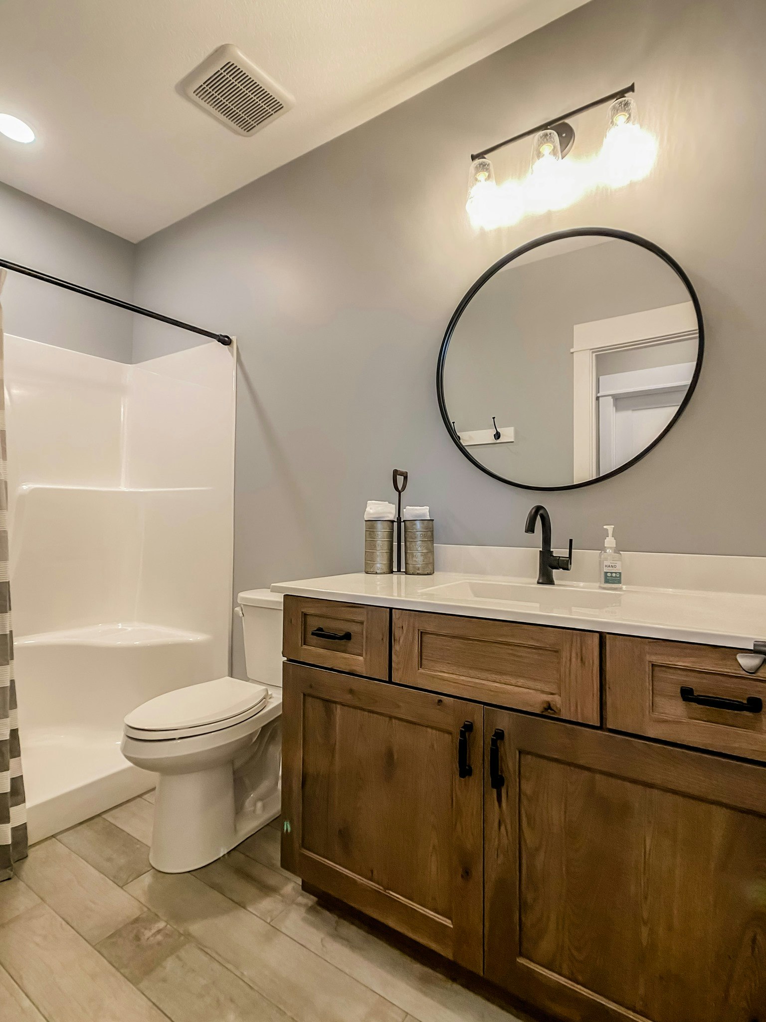 Bathrooms cabinets gallery photo featuring a Dawson, Alder, Driftwood finished product.