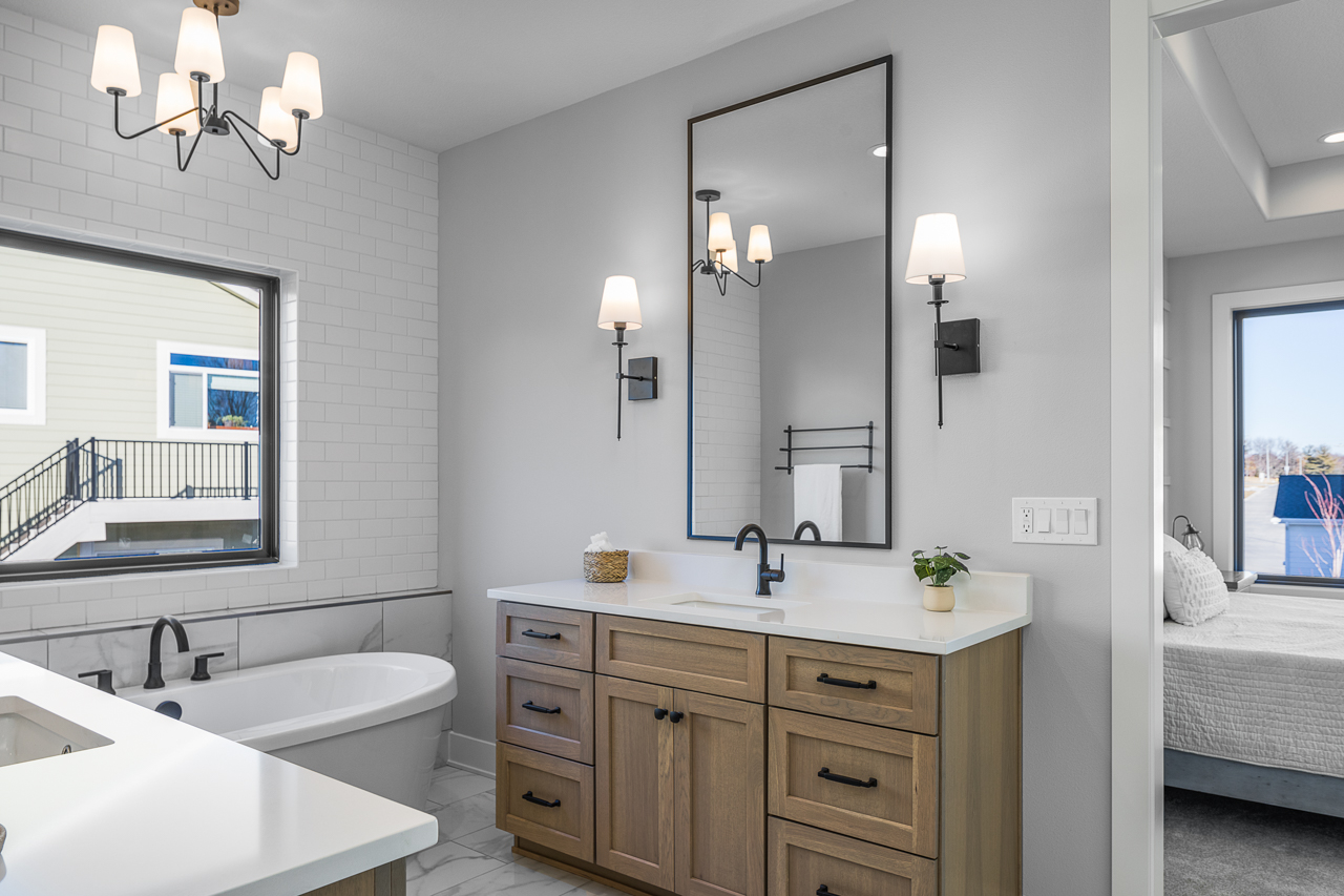 Lexington • Hickory • North Pier