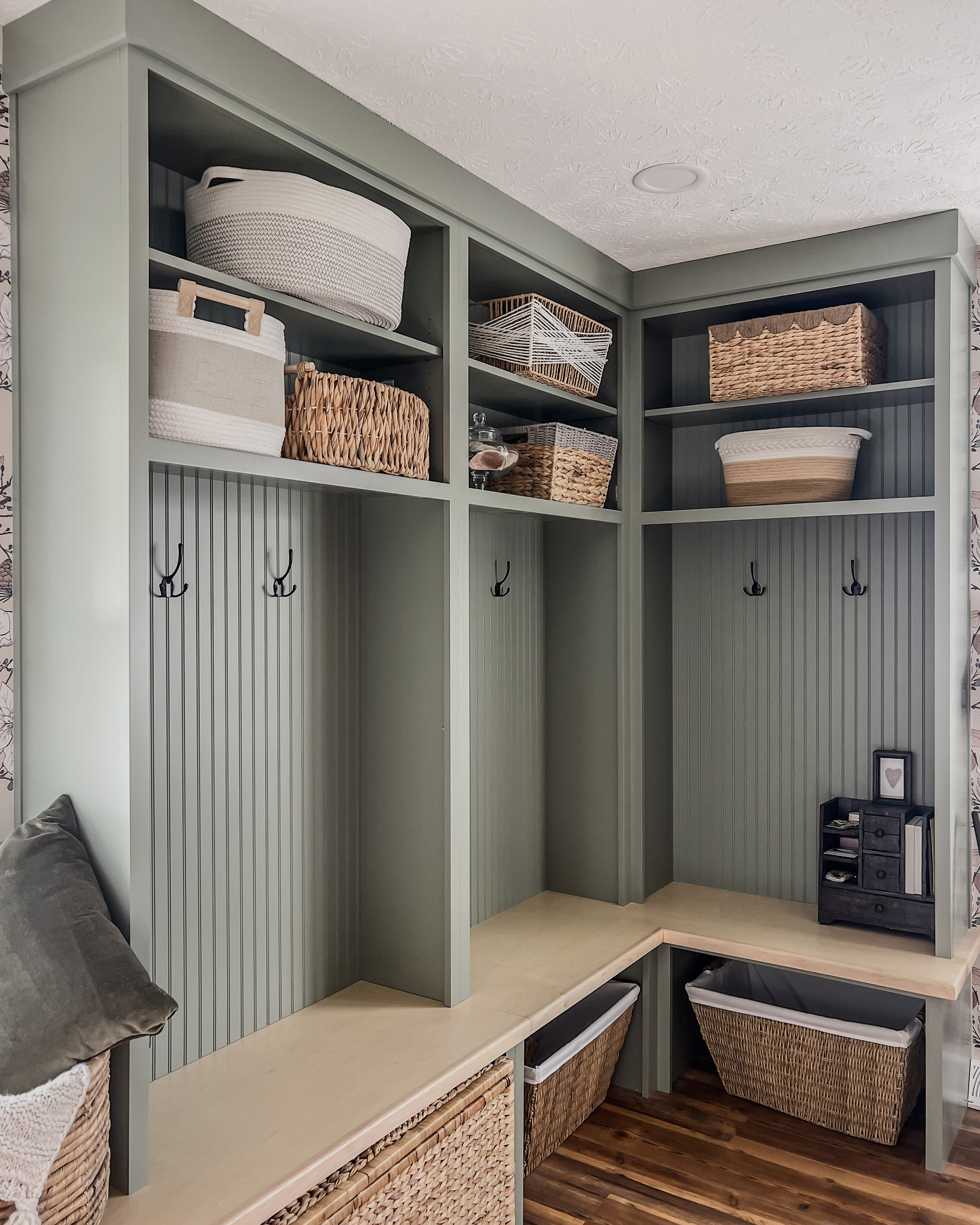 Lexington • Maple • Moss