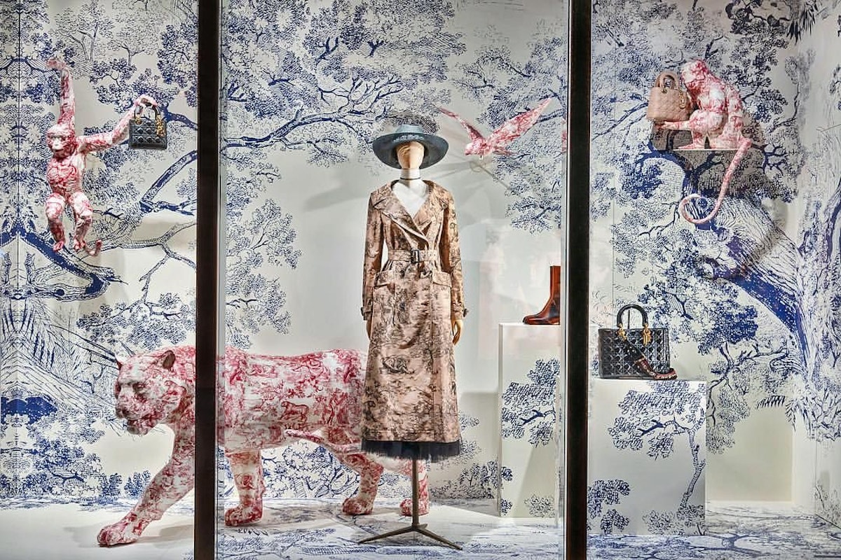 L’Dictionary: Áo dài tay Raglan, Cắt bias, Vải xứ Jouy - 10 thuật ngữ ...