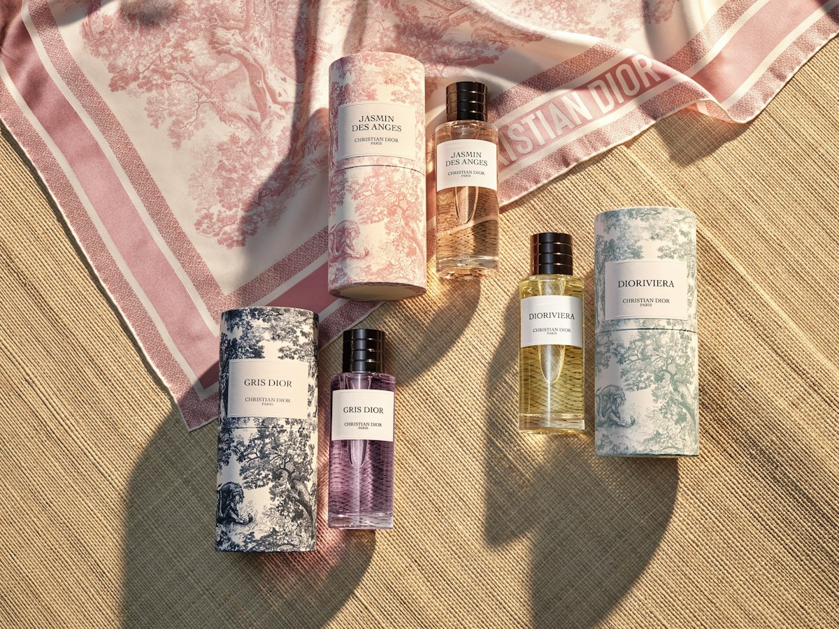 La Collection Privée Christian Dior: Couture và hương thơm hòa quyện ...