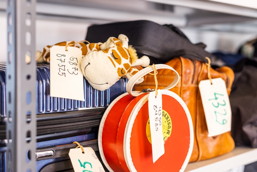 Lost and found items waiting to be collected. Photo: Apelöga/Öresundståg