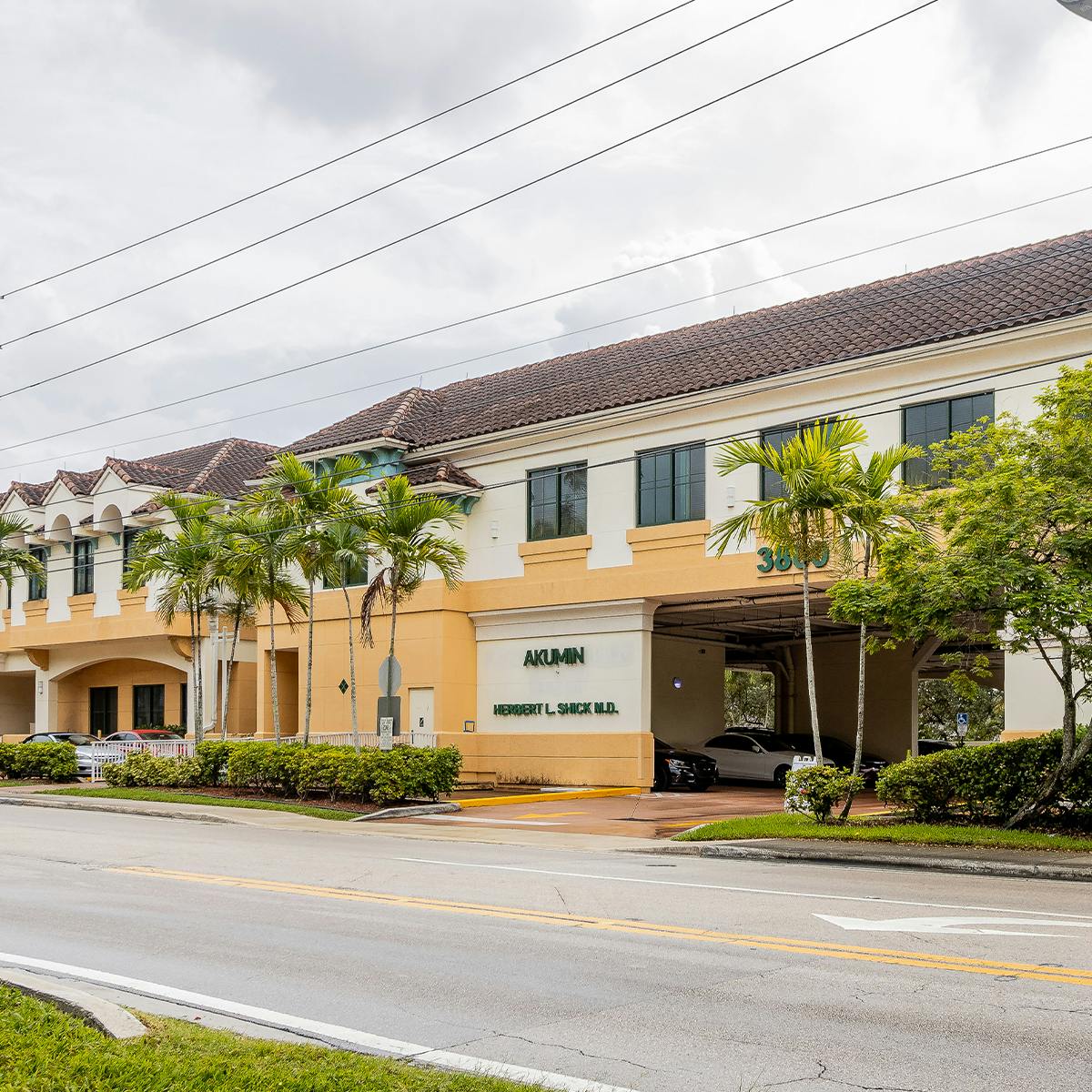 Ear, nose and throat doctor office in Hollywood, FL - SFENTA