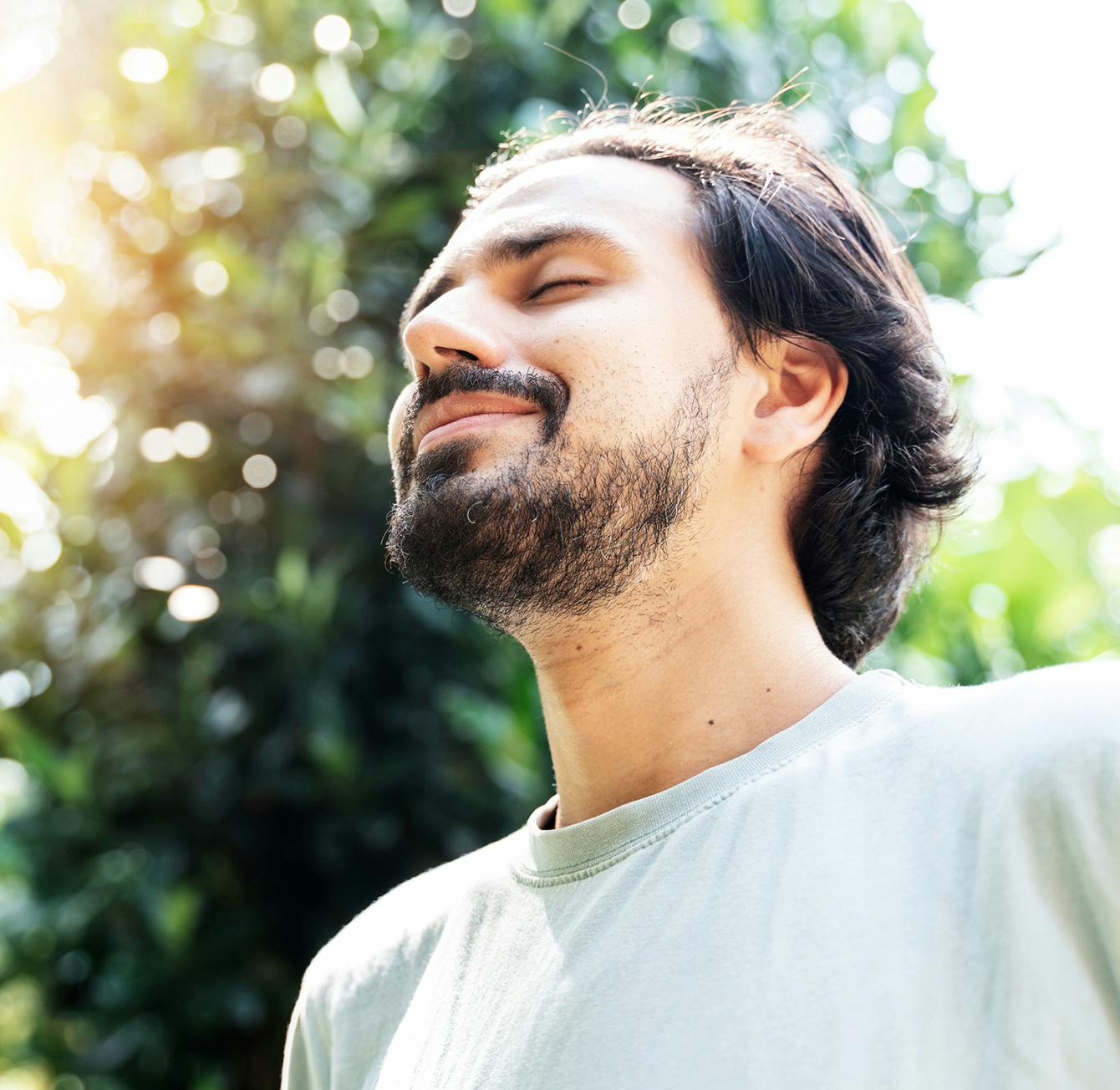 there is a man with a beard and a beardless face