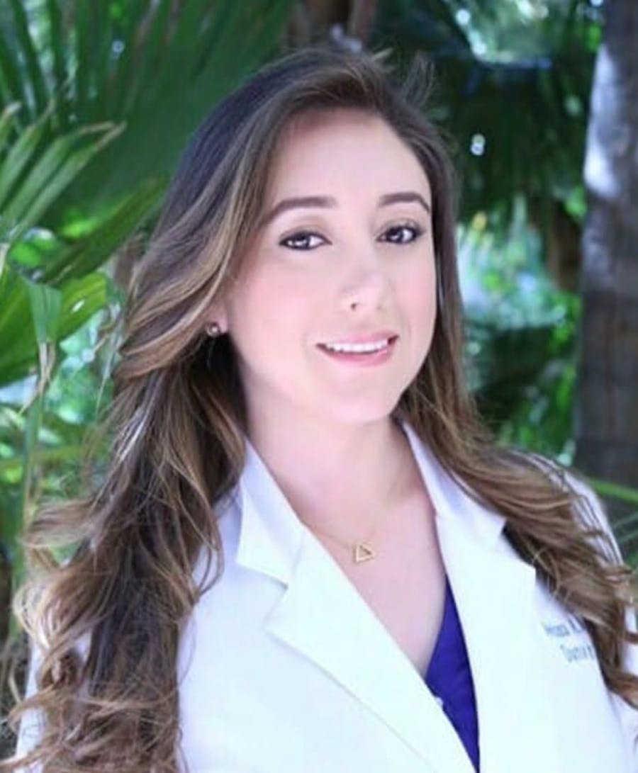 Viviana Martinez, AU.D.