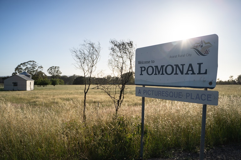Image of Pomonal town sign