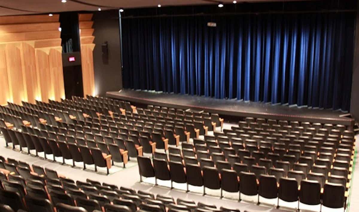 Salle Dussault Thetford Mines Salle Dussault Thetford Mines