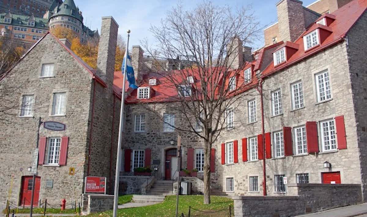 Voûtes de la Maison Jean-Baptiste-Chevalier Voûtes de la Maison Jean-Baptiste-Chevalier