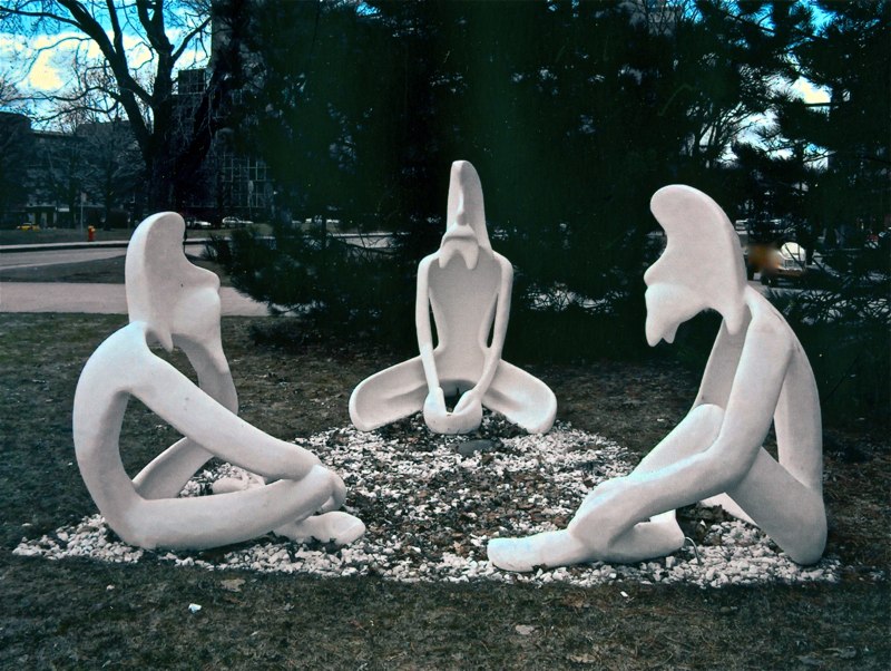 Dispute philosophie de Lewis Pagé - Oeuvre d'art public installé sur le site du Grand Théâtre de Québec