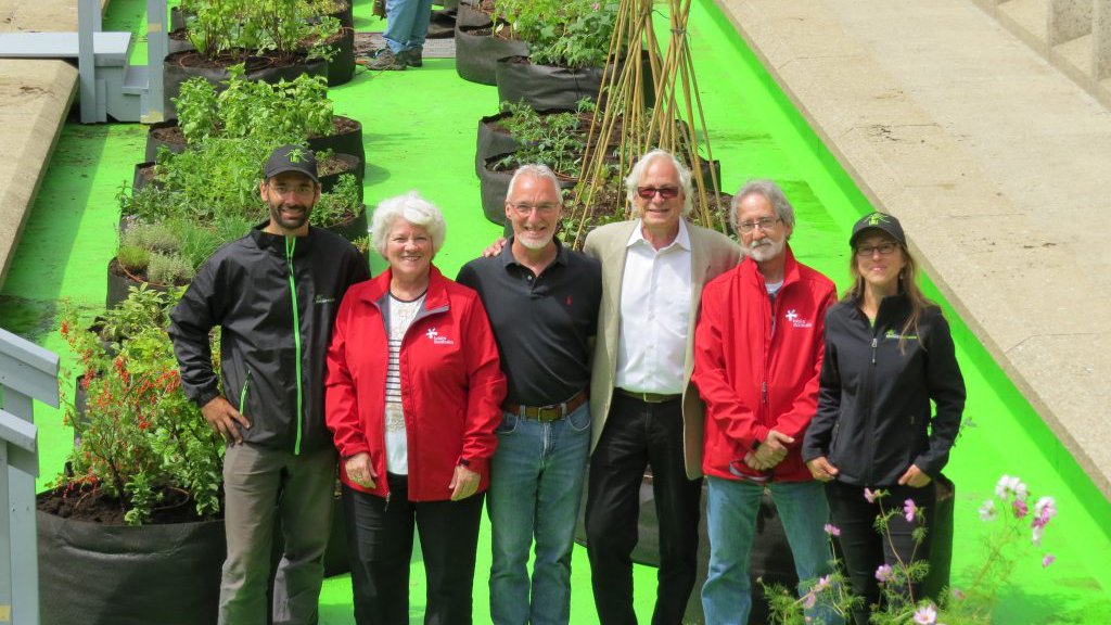 Des membres des équipes des Urbainculteurs, des Loisirs Montcalm et du Grand Théâtre en 2016.