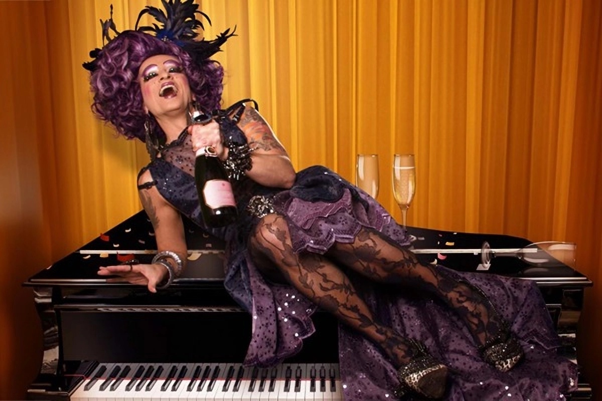 Mado - La bitch joyeuse