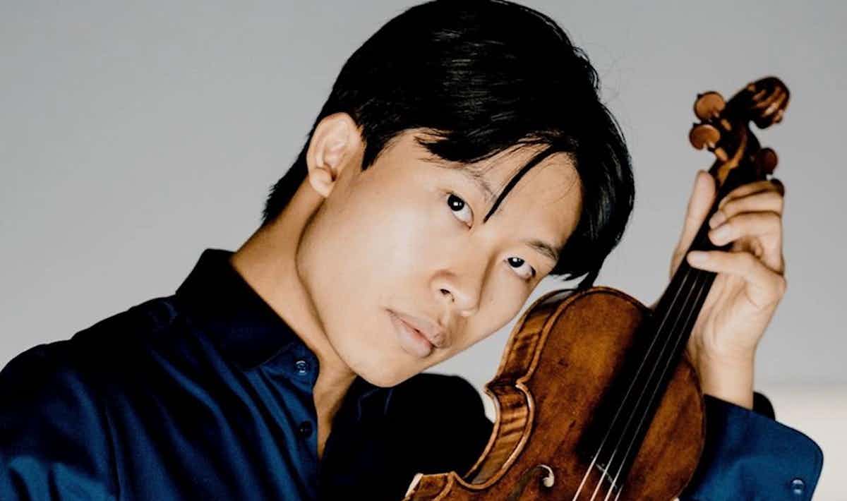 KersonLeong.jpg Bach solo