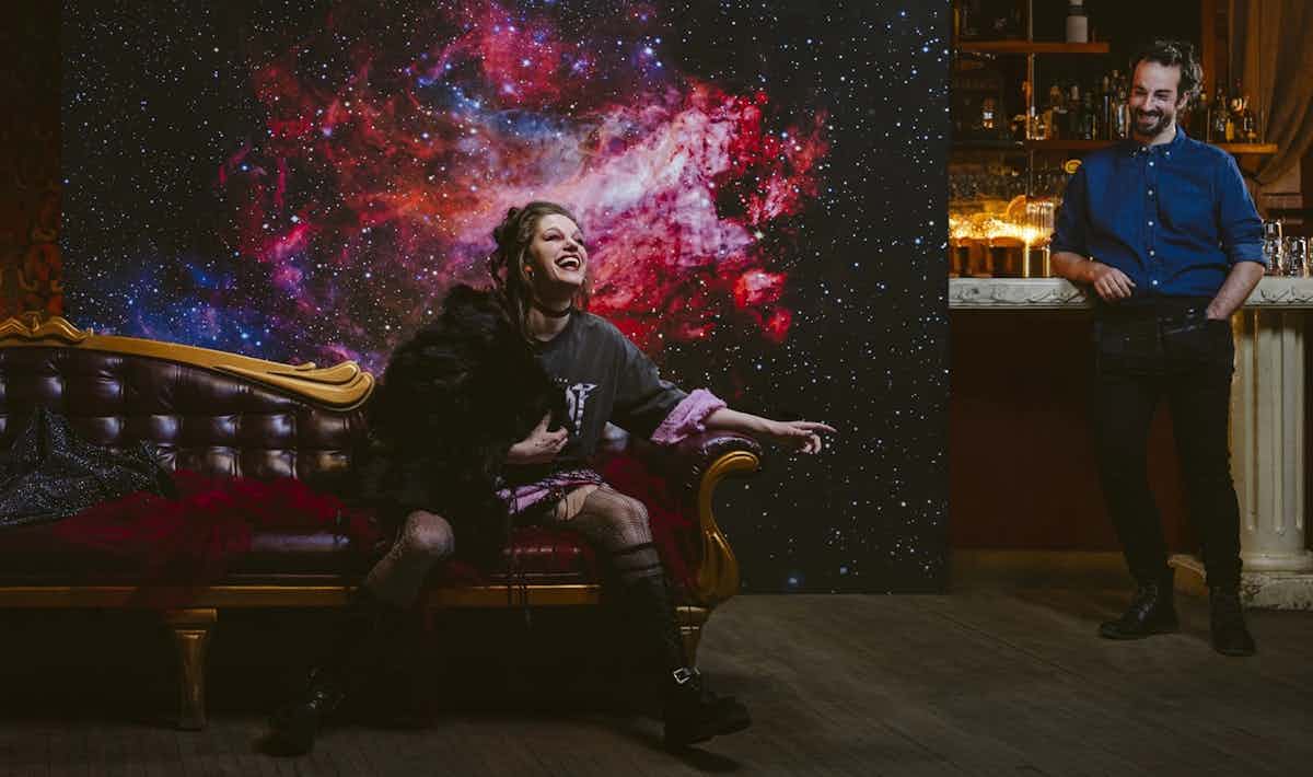 TrajectoireConfettis.jpg La trajectoire des confettis