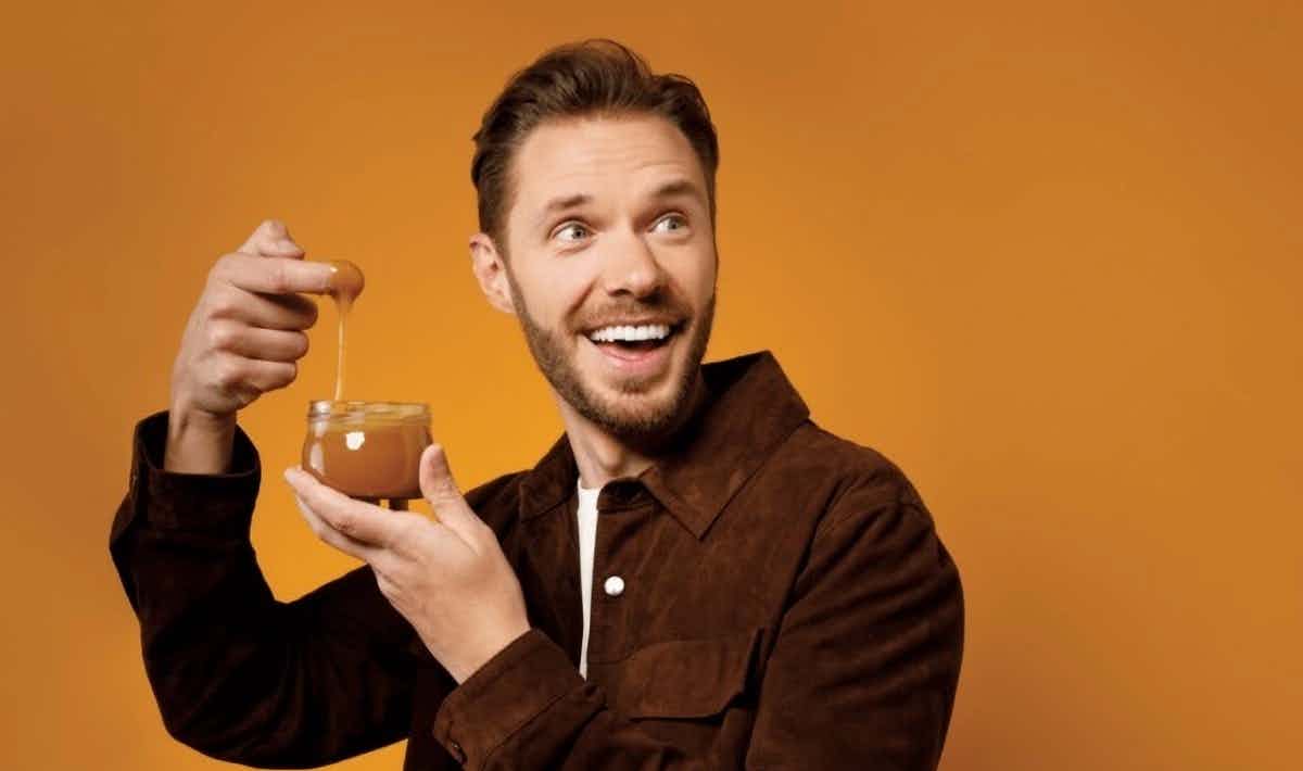 MartinVachon600_1.jpg Martin Vachon - Ahh caramel...