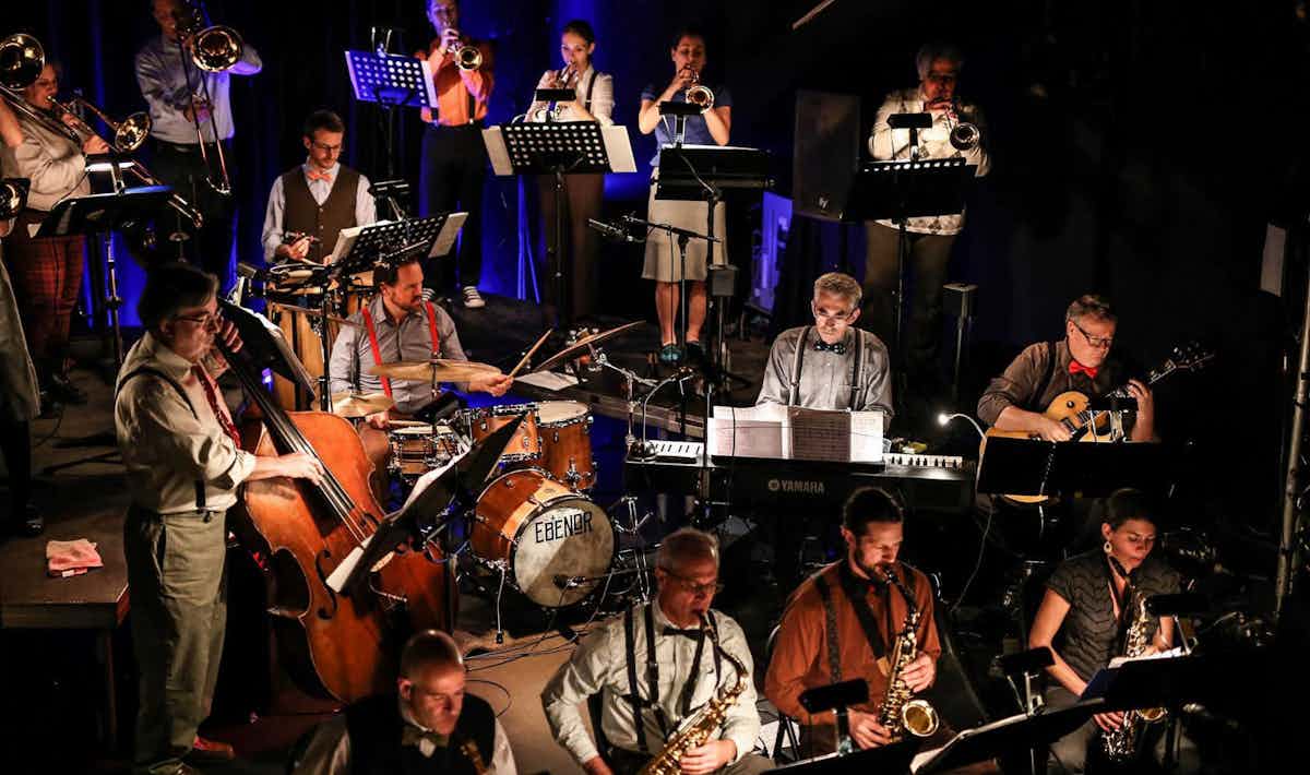 SwingAmbassadeBandeFrank.jpg Un Noël Jazz avec La Swing Ambassade et La Bande à Frank!