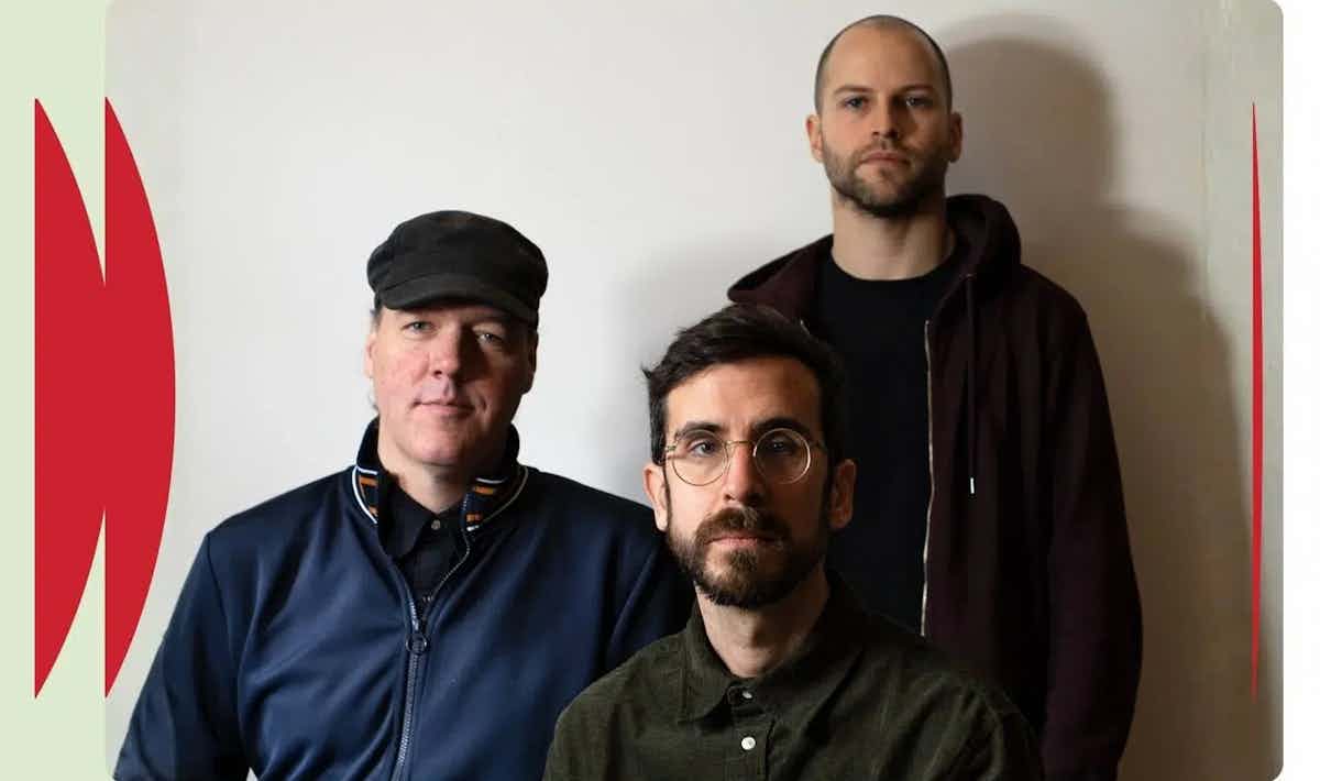 NicolasFerronTrio.jpg Nicolas Ferron Trio