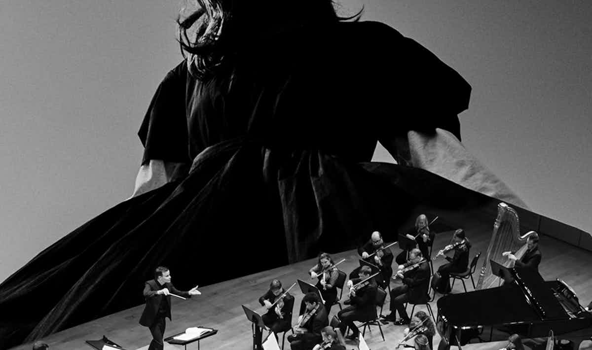 GhostlyKisses.jpg Ghostly Kisses et l'Orchestre FILMMharmonique