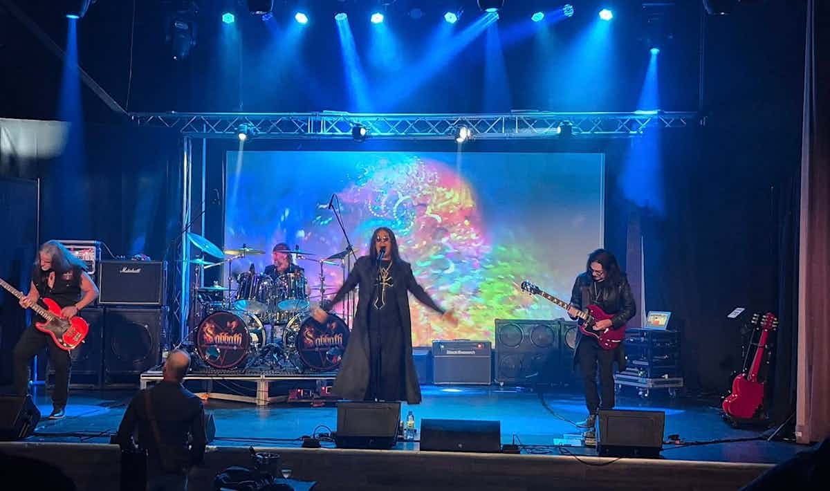 107fb5cb-ca5c-54af-b003-0d7cf1f76902.jpg 107fb5cb-ca5c-54af-b003-0d7cf1f76902.jpg