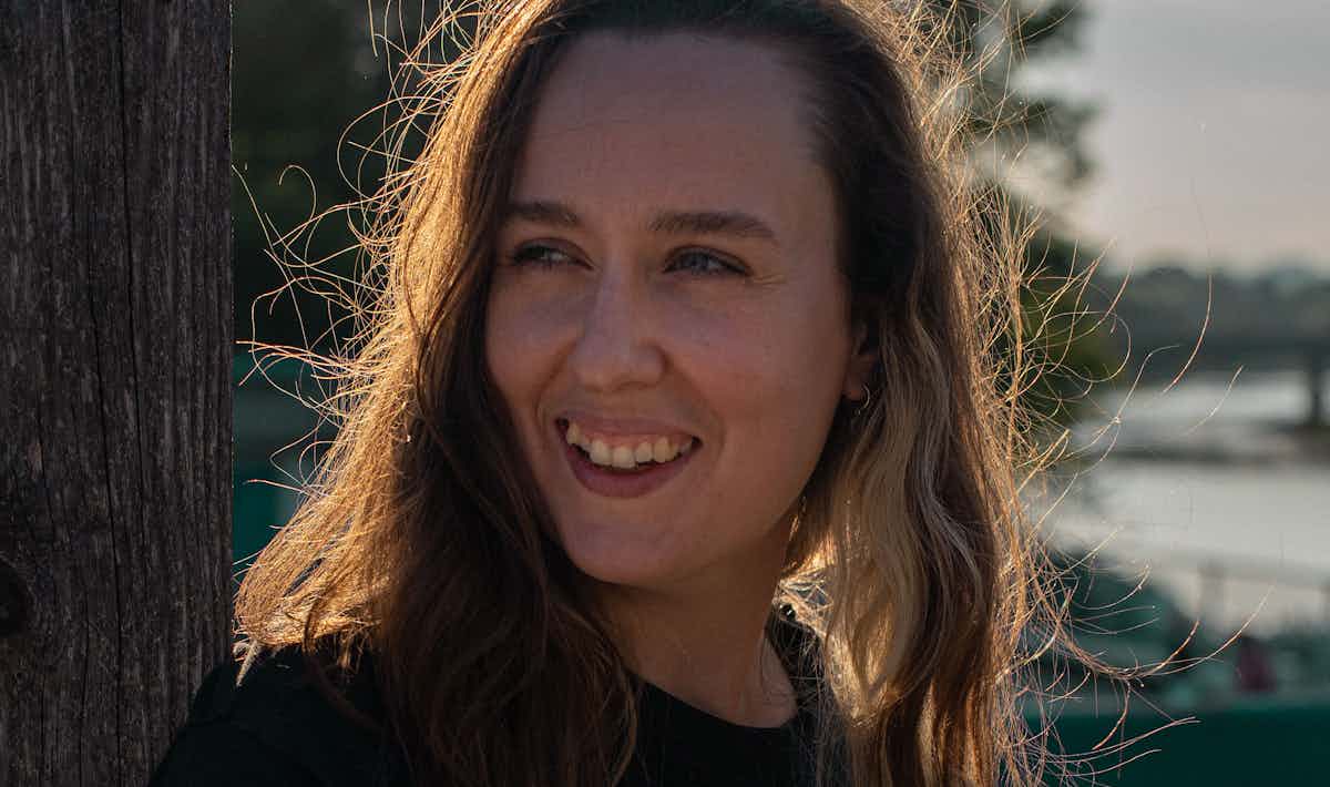 Elizabeth Crispo Elizabeth Crispo