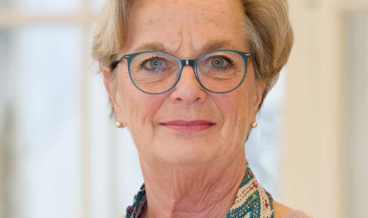 Catherine Lessard Catherine Lessard