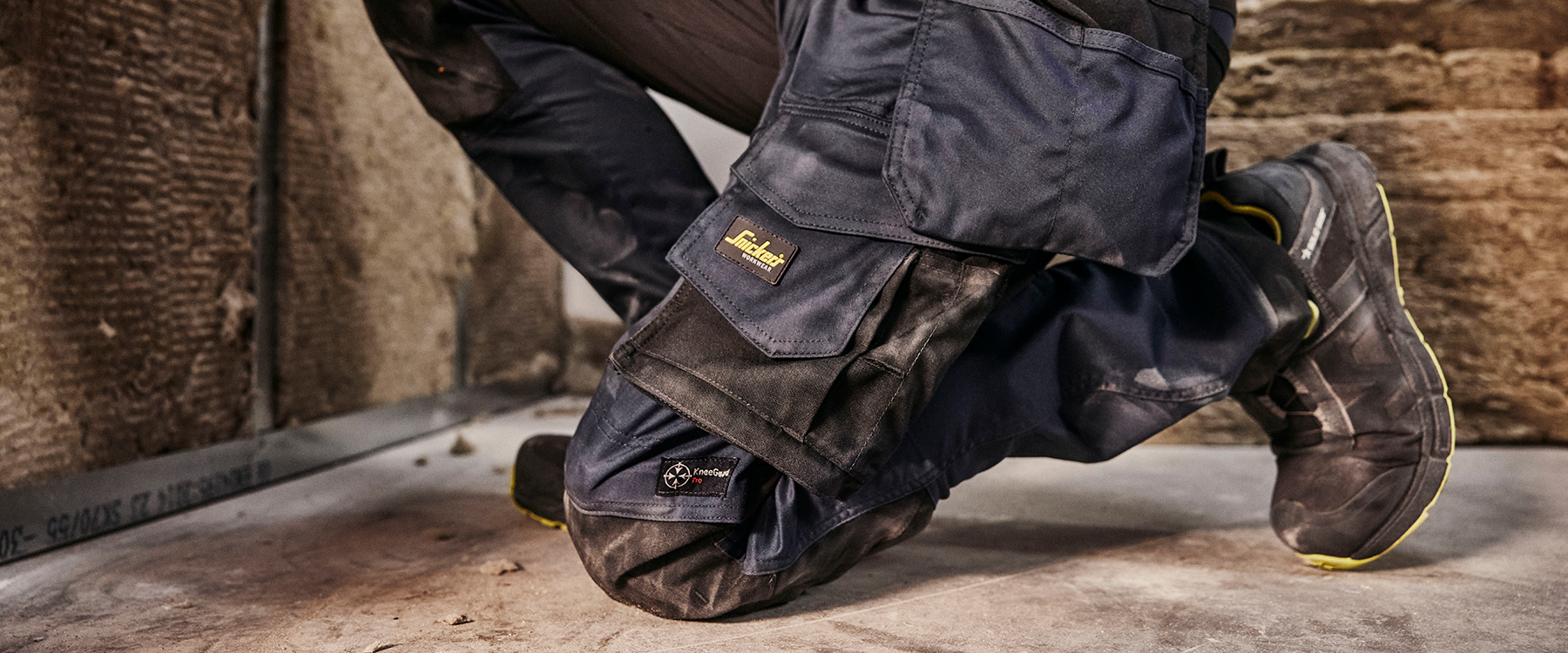 Work pants for professional tradesmen