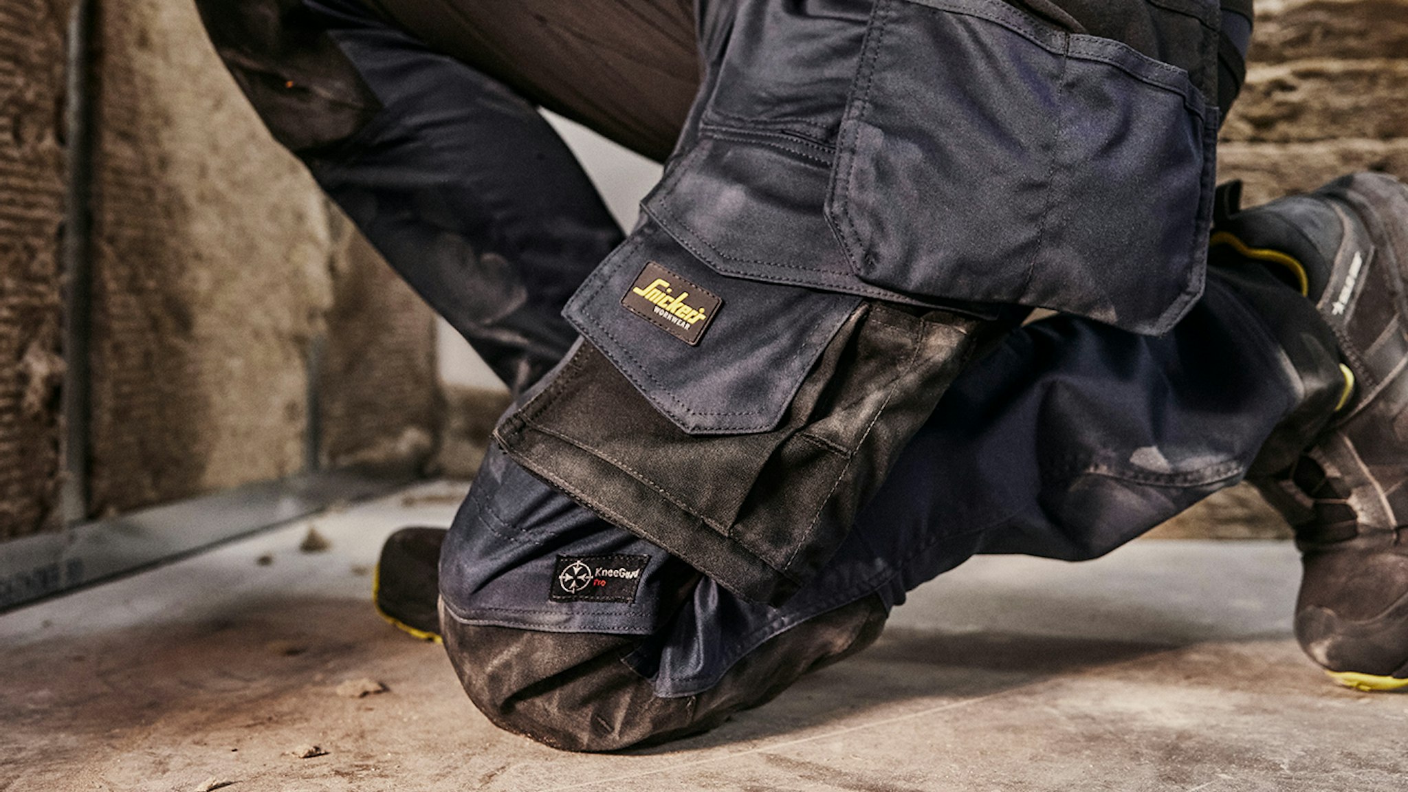 Work trousers for professional craftsmen | Snickers Workwear