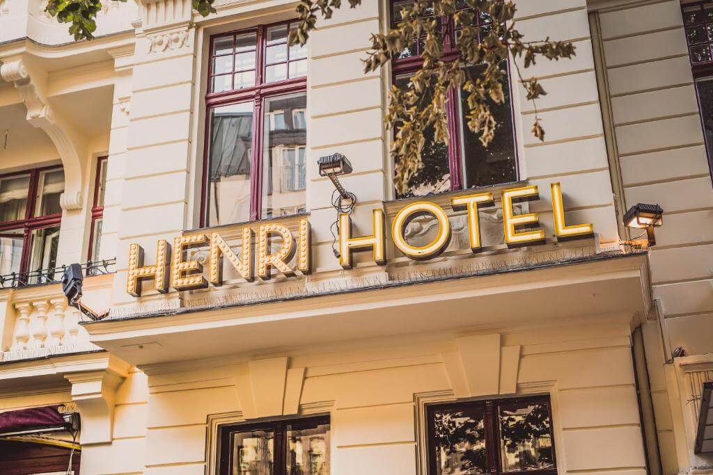Hotel Henri